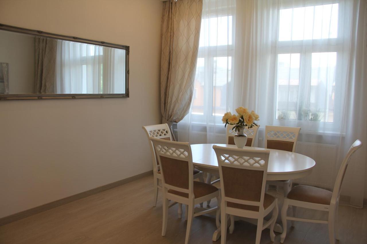 Jurincom Apartments Kralovska Vyhlidka Карлови Вари Екстериор снимка