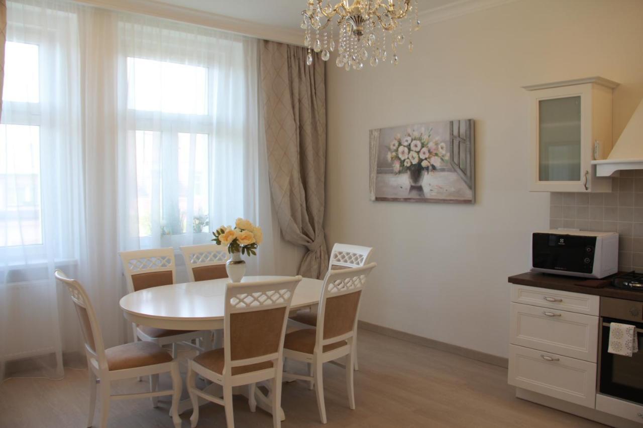 Jurincom Apartments Kralovska Vyhlidka Карлови Вари Екстериор снимка